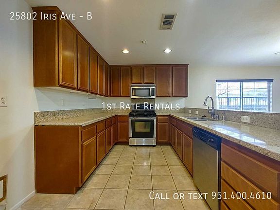 4th image of 25802 Iris Ave Unit B