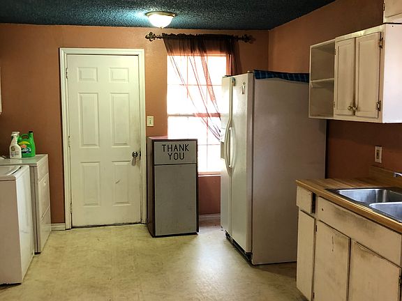 4th image of 3013 Chippewa Trl