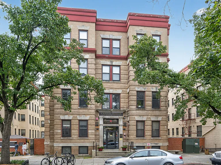 1440 W St NW #106 — Photo 23