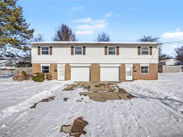 4399-4403 Cherryhurst Dr, Stow, OH 44224