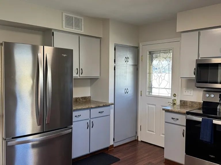 3566 Tillbury Ave — Photo 9