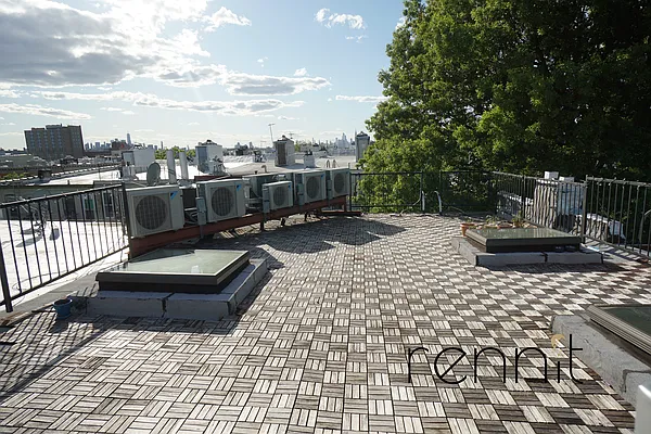 Rented by Rennit Inc. | media 39