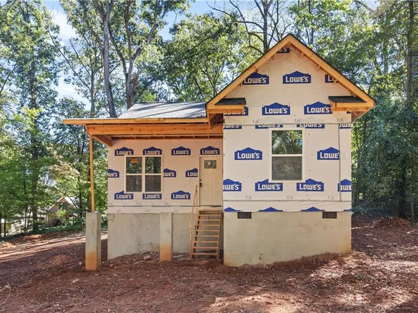 345 Methodist Dr, Winston Salem, NC 27105