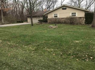 8457 Croix Trl, Roscoe, IL 61073