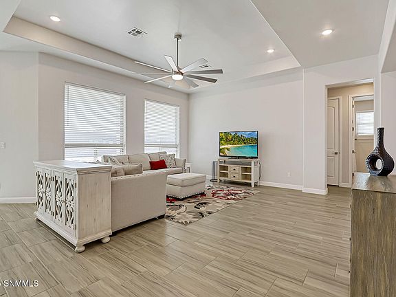 4th image of 7537 Sussex Ct