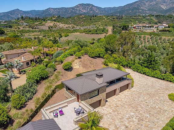 5th image of 2700 Vista Oceano Ln