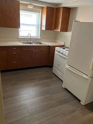 304 Woodrow Dr #1 Photo 1