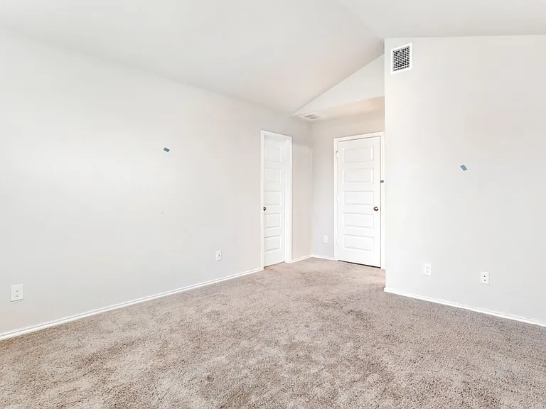 2432 Ayers Dr — Photo 16