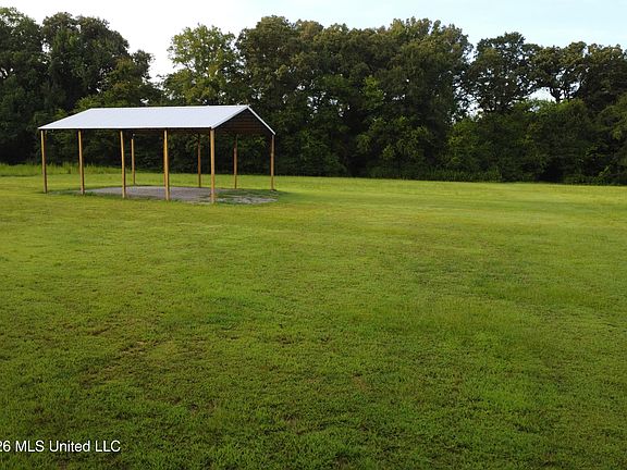 4th image of 235 Renfroe Rd