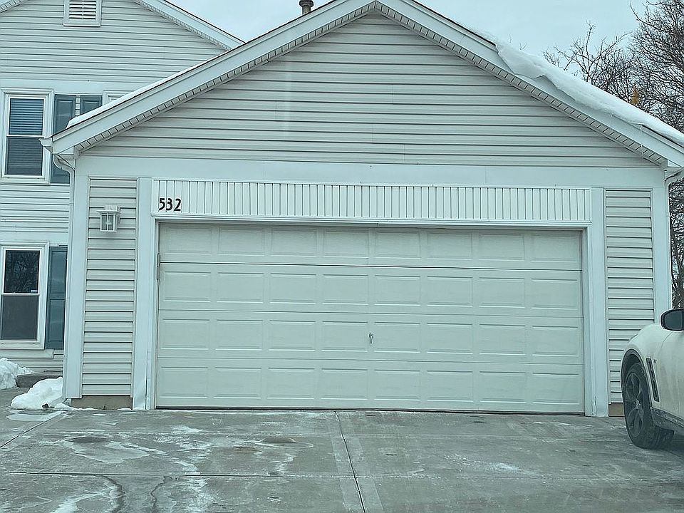 2nd image of 532 Caren Dr