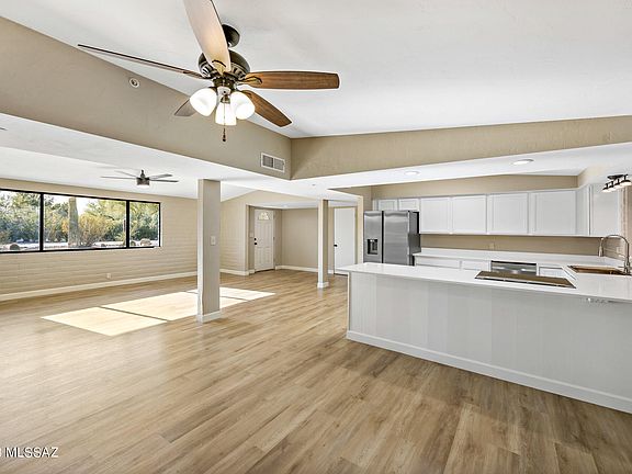 5th image of 5850 N Escondido Ln