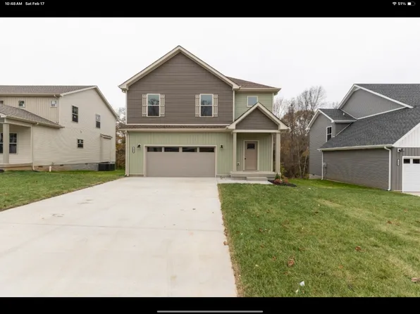 1086 Spicer Dr, Clarksville, TN 37042
