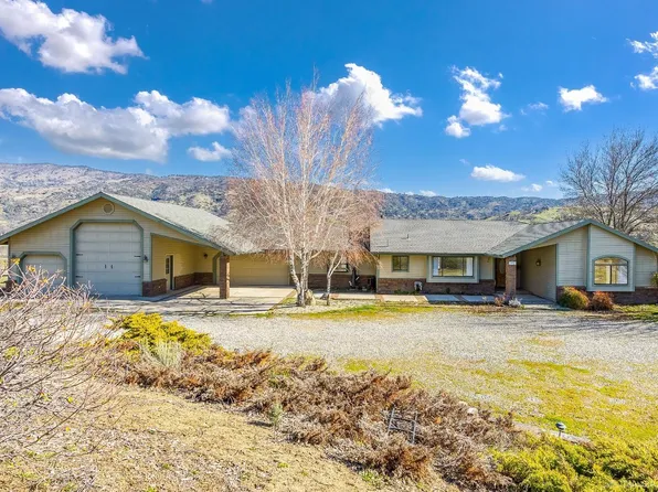 28061 Cumberland Rd, Tehachapi, CA 93561