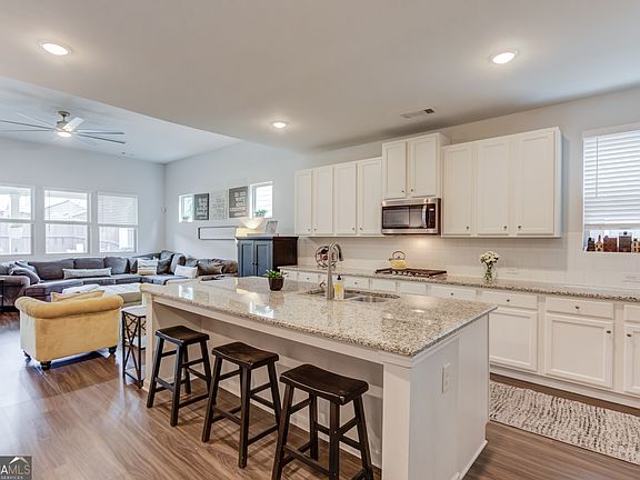 5th image of 3061 Appling Hills Dr