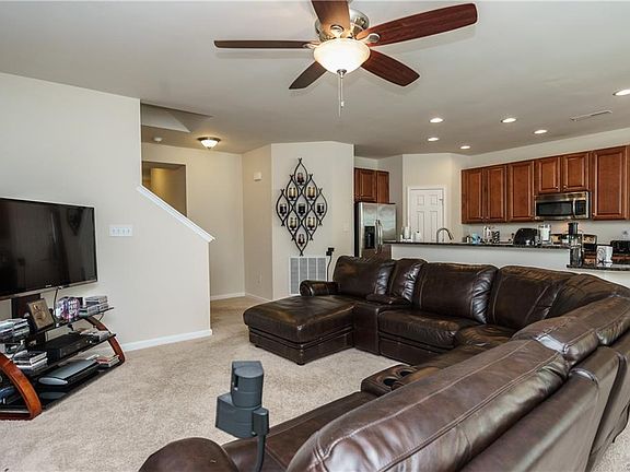 5th image of 6412 Grey Rock Ln