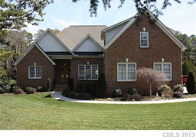 1st image of 129 Henry Ln
