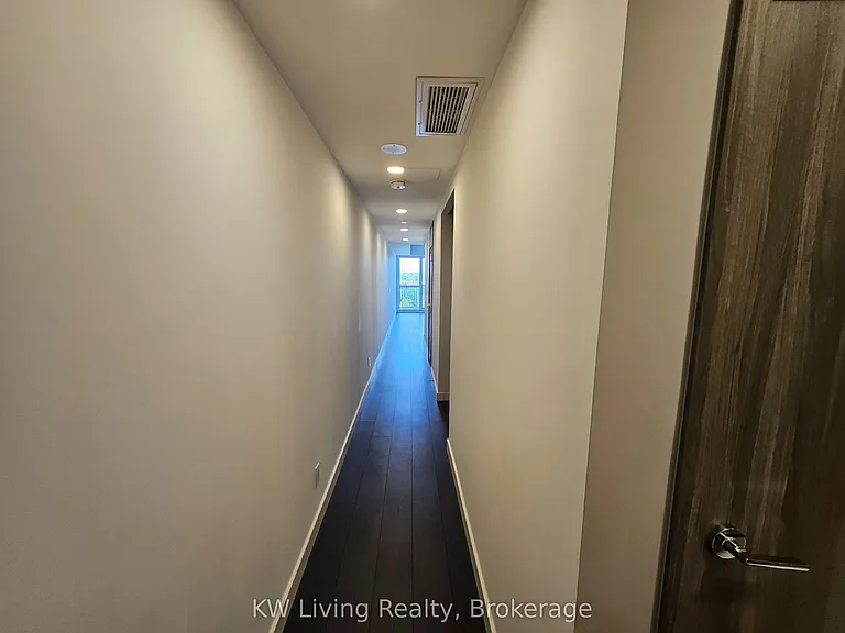 68 Esther Shiner Blvd #556 — Photo 2
