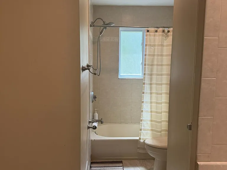 652 Holly Ln — Photo 32