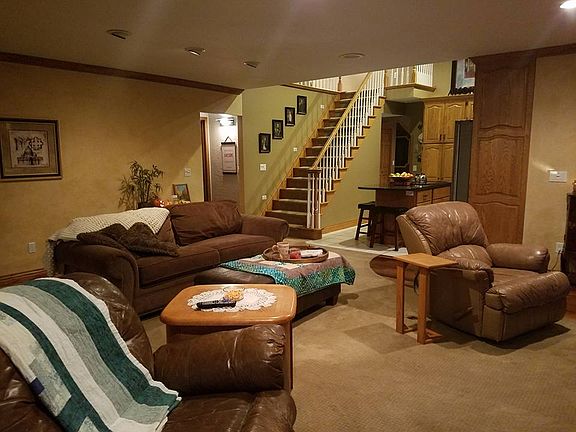 5th image of 1335 15th Ave SE