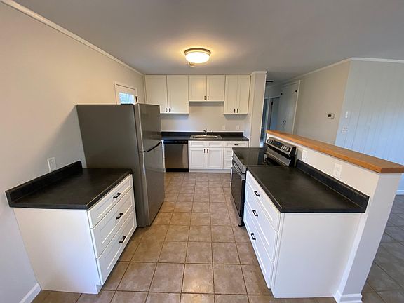 4th image of 1301 Timbergrove Dr