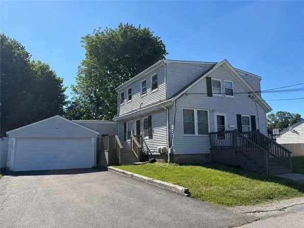 118 Barrett Ave, North Providence, RI 02904