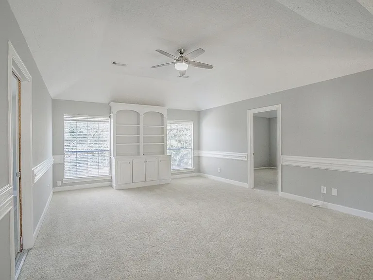 6302 Laver Love Dr — Photo 23
