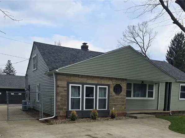 6175 Dawson Blvd, Mentor, OH 44060