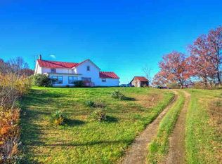 152 Deerfield Ln NE, Floyd, VA 24091