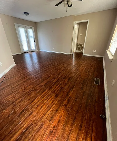 1416 Brashiers Chapel Rd — Photo 2