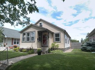 2021 Market St, La Crosse, WI 54601
