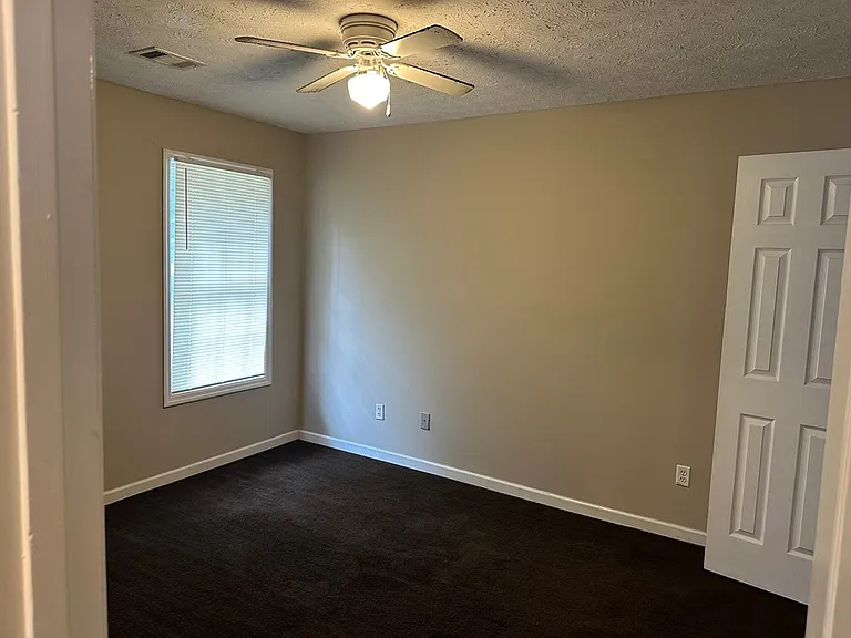 1501 Summerplace Dr — Photo 7