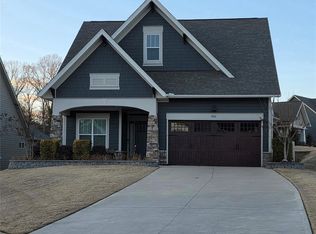 3242 Spring Forest Rd, Harrisburg, NC 28075