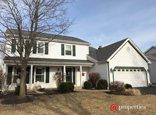 514 Lexington Ave, Fox River Grove, IL 60021