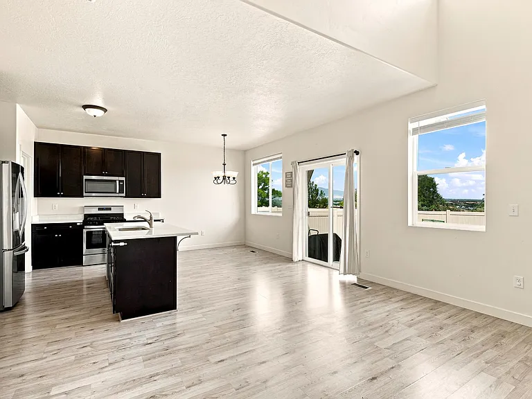 1082 W Chimney Pass Dr — Photo 10