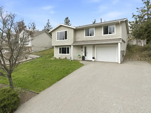 3472 Parklane Rd, West Kelowna, BC V4T 1B8