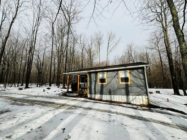 1365 Old Possessions Rd, Troy, PA 16947