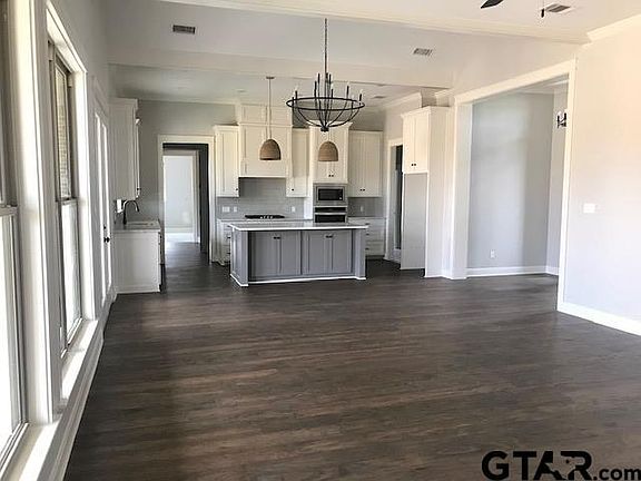 4th image of 484 Eland Way