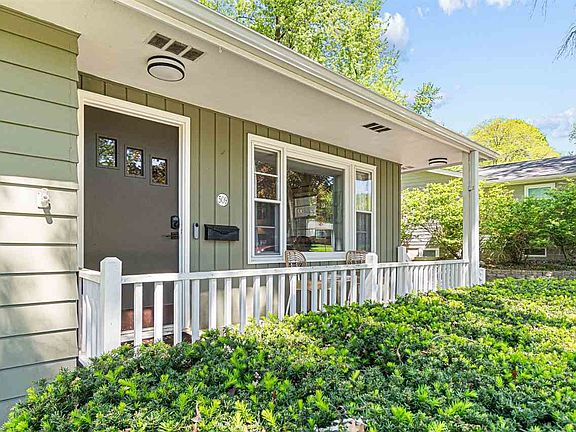 3rd image of 509 Terrace Rd