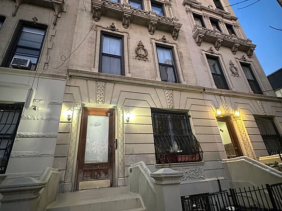 4th image of 415 W 144th St #2R