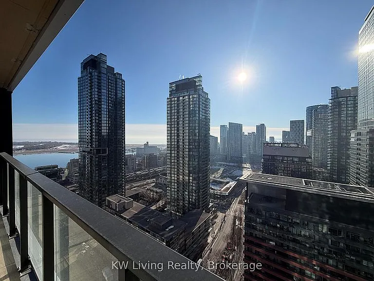 3 Concord Cityplace Way #2712 — Photo 23