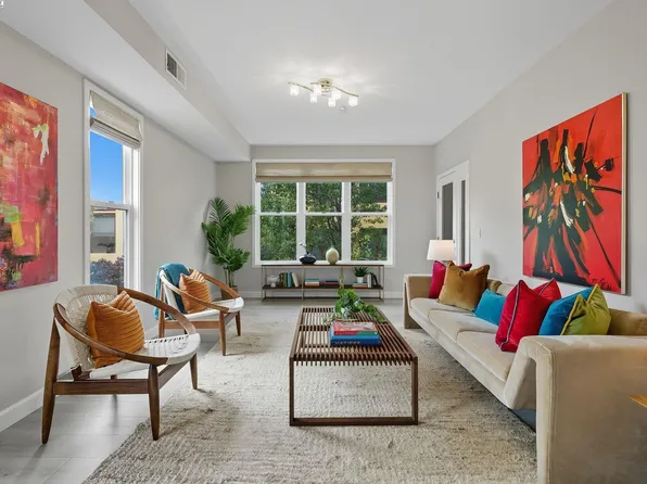 303 Bowsman Ct #144, Oakland, CA 94601