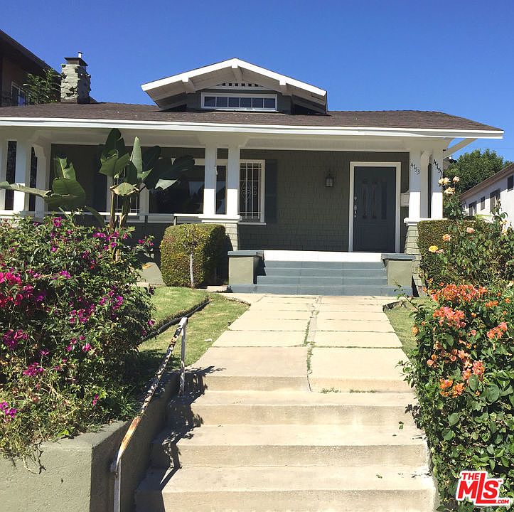 1st image of 4753 Oakwood Ave