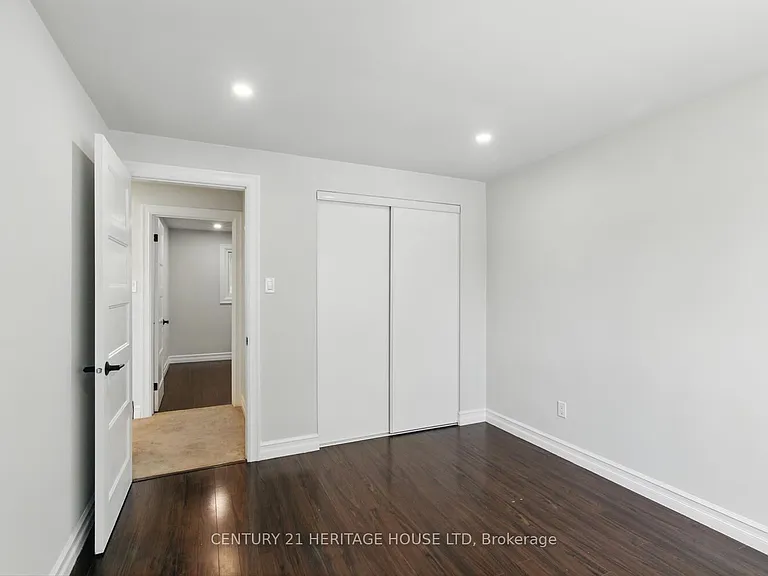 57 Vanbuskirk Dr — Photo 28