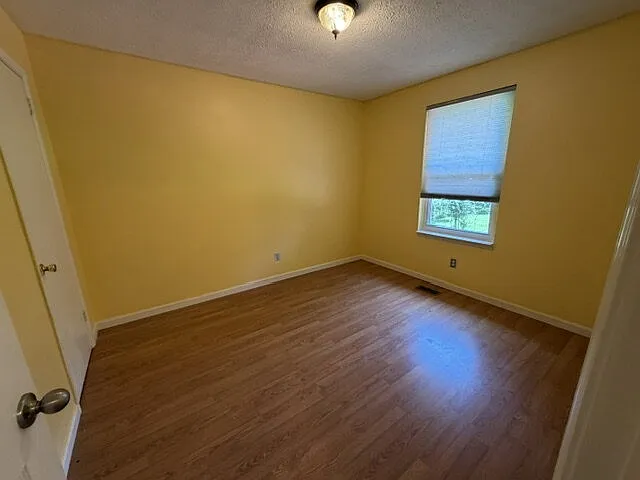 702 Rodeo Rd — Photo 14