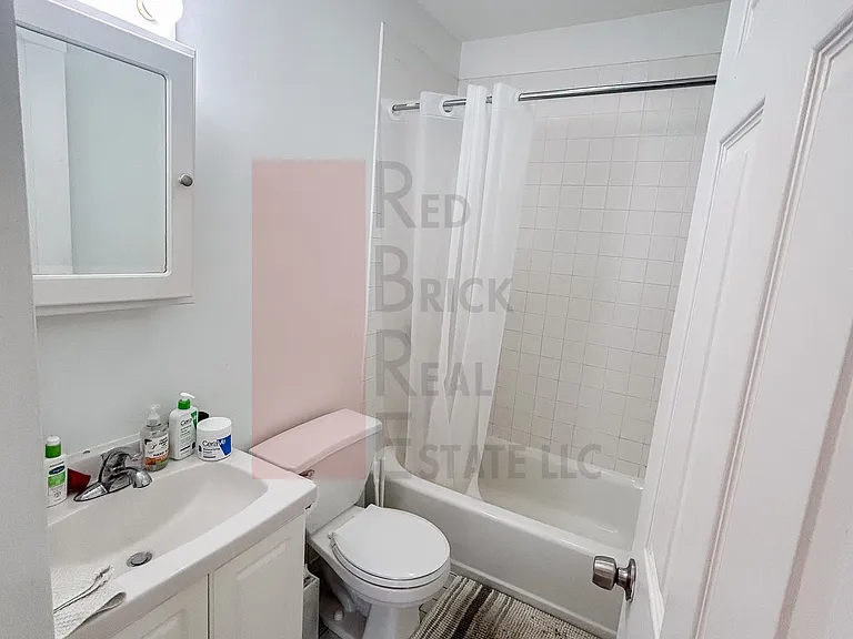 6 Cleveland Pl #17 — Photo 8