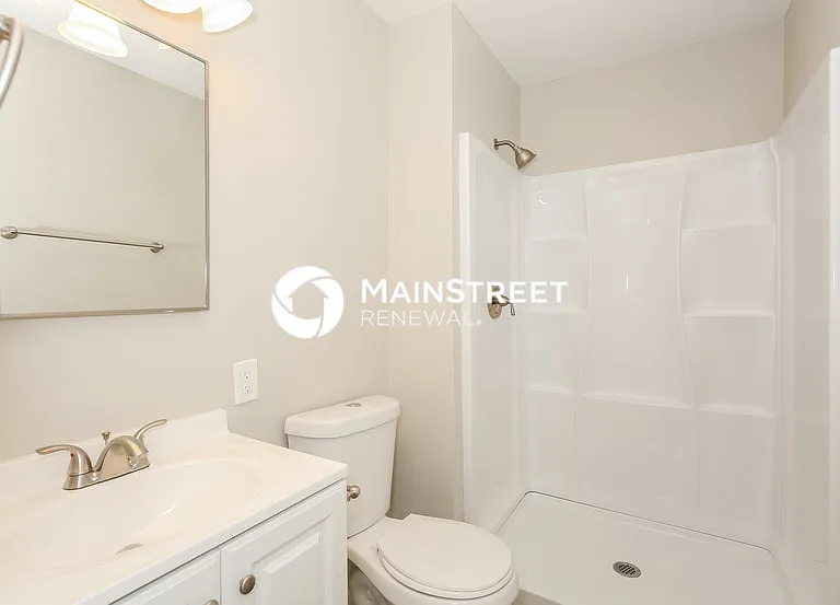2308 Revere St — Photo 8