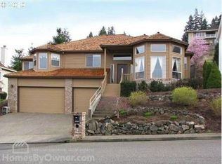 12727 SE Spring Mountain Dr, Happy Valley, OR 97086