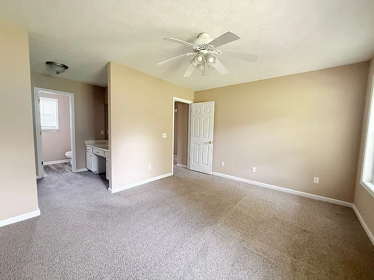 1301 Fisk Rd — Photo 24
