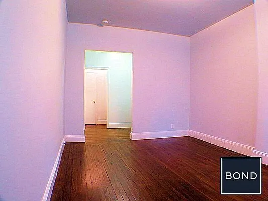 Rented by Bond New York | media 6