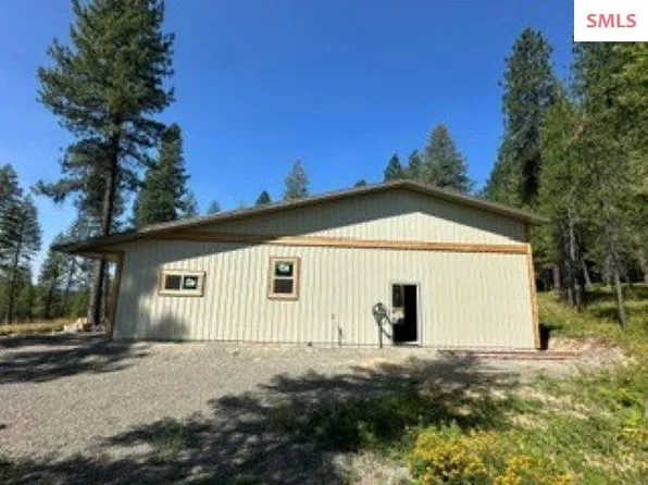 85 Cutlass Ln, Sagle, ID 83860